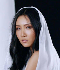 Hwasa - Mamamoo